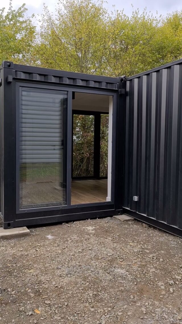 Work smarter, not harder! 🚀
F30 Office – a modern workspace built from a 40ft shipping container. Perfect for startups, remote teams, and creative professionals looking for a unique and inspiring office environment. 🌿🏢✔️ Sleek & modern design
✔️ Quick installation
✔️ Perfect for any locationUpgrade your workspace with #Flexicube and experience the future of modular offices! 🔥#ContainerOffice #ModularWorkspaces #SmartOffice #containeroffice #ShippingContainerTransformation #OfficeGoals #WorkAnywhere #containerhome #ModernWorkspace