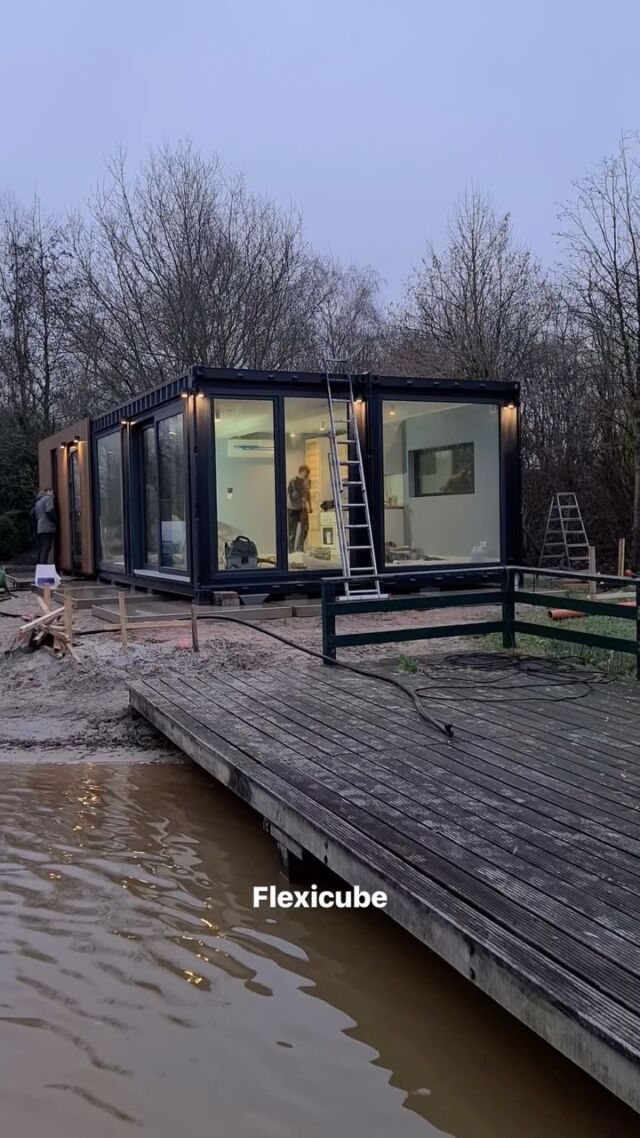 Why container homes? 1️⃣ They can be easily transported from one location to another. 2️⃣ They can be converted into unique and stylish living / office / gastro spaces. 3️⃣ Because they are made from steel, they are incredibly durable and require minimal maintenance 🏡#containers #containerhome #containerhouse #containeroffice #gardenhouse #gardenoffice #guesthouse #summerhouse #vacationhome #tinyhome #tinyhouse #tinyspaces #containerliving #tinyliving #flexicube #cabin #box #cabinlife #containersolutions #camping #glamping #roomdesign #homeideas #homeinspiration #shippingcontainerhome #shippingcontainerhouse #officespace #haus #minimalliving #minimalhouse