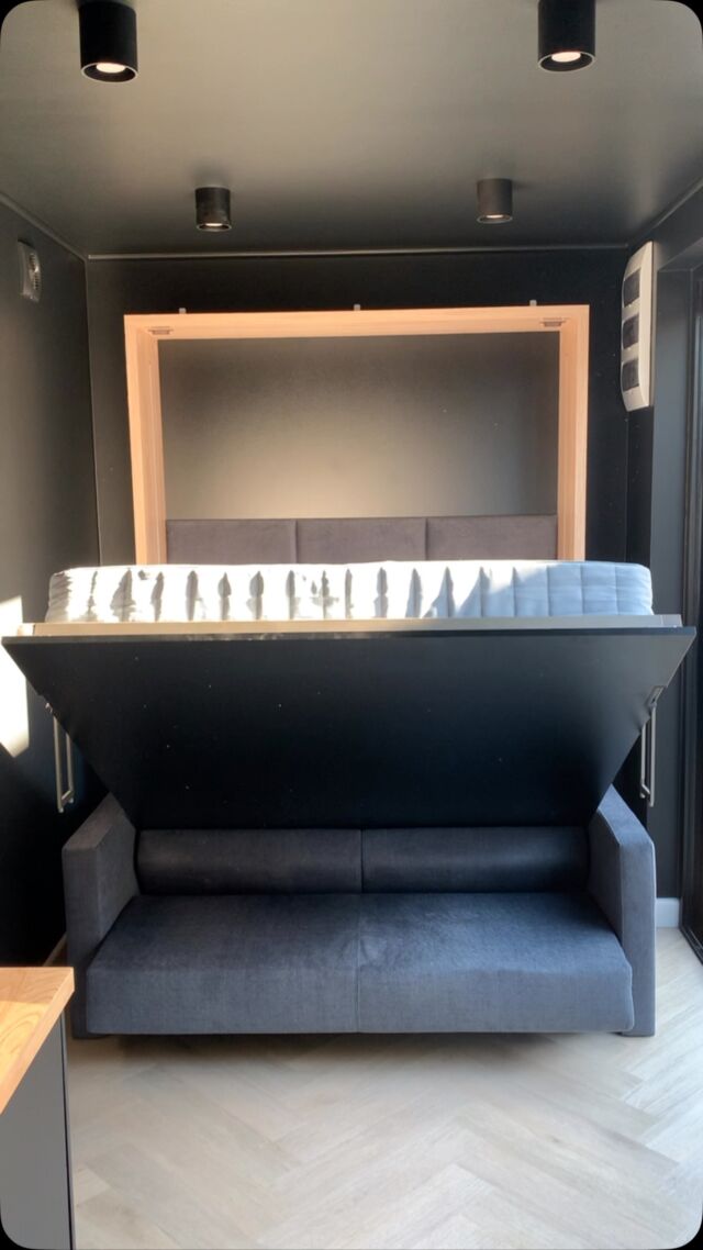 Flexicube L15.3 container home with SmartBed. With one quick and easy move the user can transform the sofa into cosy, double bed 🏡#containerhome #containerhouse #tinyhome #tinyhouse #guesthouse #studenthouse #mancave #shippingcontainerhouse #shippingcontainerhome #dreamhome #dreamhouse #housing #flexicubepl #modernhouse #modernhome #architecture #containerdesign #housedesign #hause #haus #summerhouse #containerlife #cabinlife #build #airbnb #glamping #homeinspiration #homeideas #blackdesign #cabin